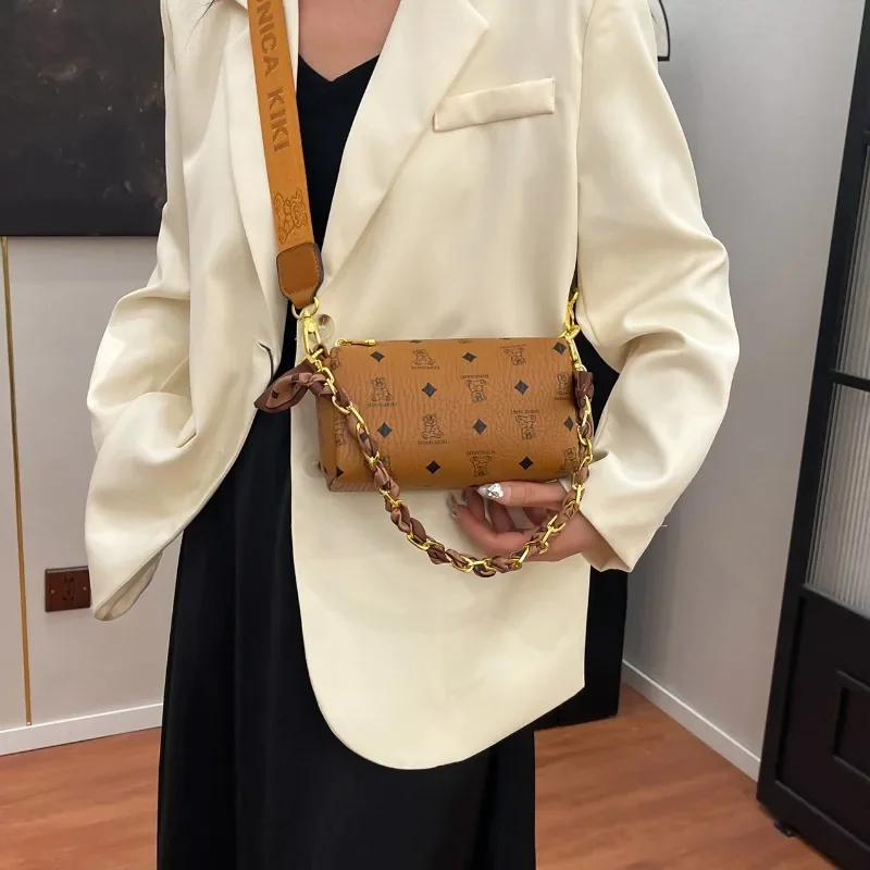 

Chic Designer Women's Shoulder Bag Genuine Leather Crossbody Handbag Luxury Brand Tote Purse For Elegant Ladies