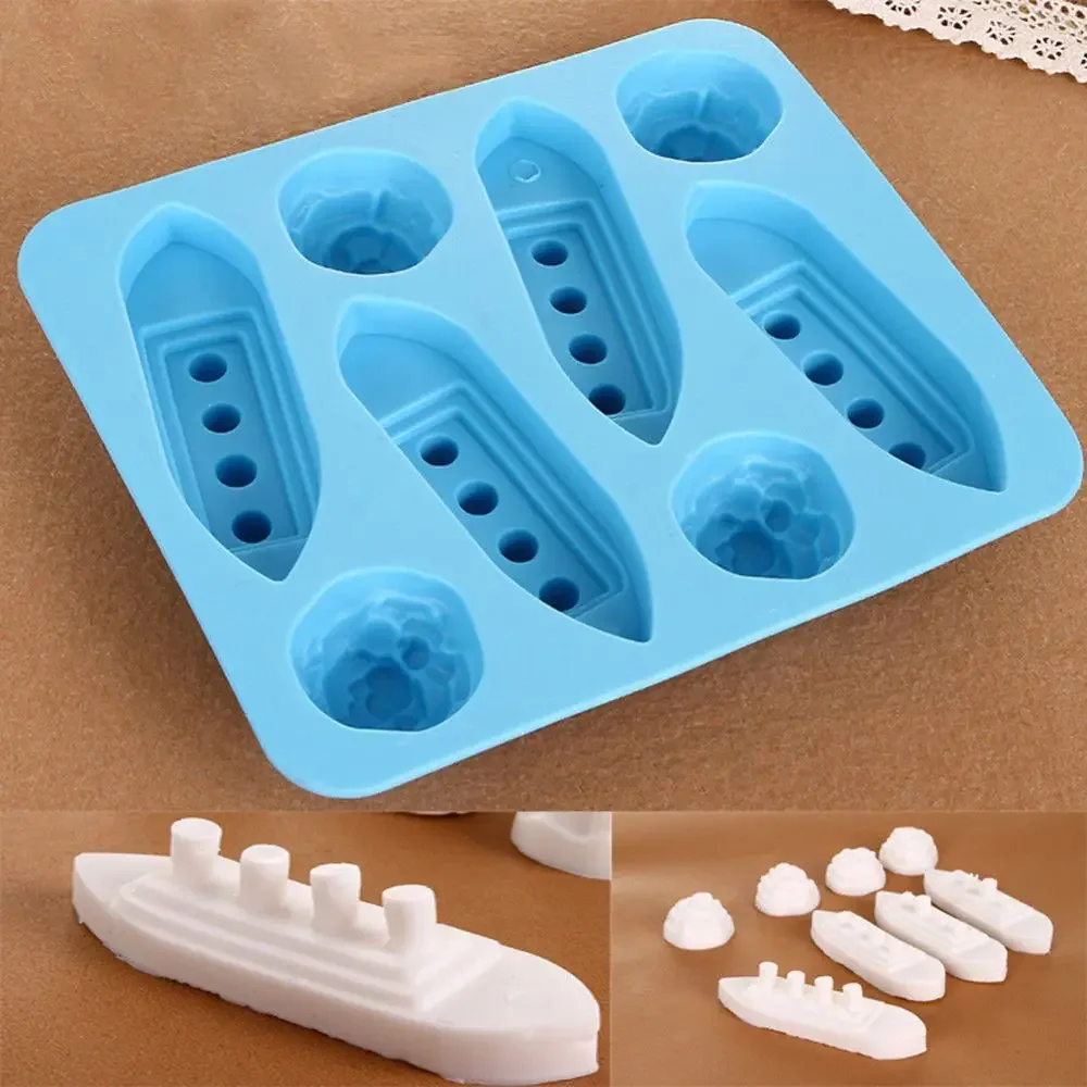 Superior Durable Cake Mould Drinks Chocolate Summer Gadgets Silicone Mold Titanic Shaped for Kitchen Ice Cube Trays