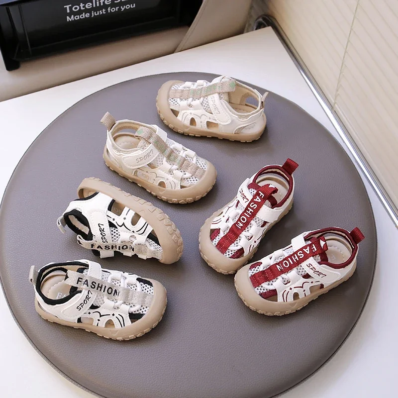 

Kids Sandals Hollowed-out Mesh Breathable Boys Girls Casual Shoes Toes Capped 2025 Summer New Children Sports Sandals Hook&loop