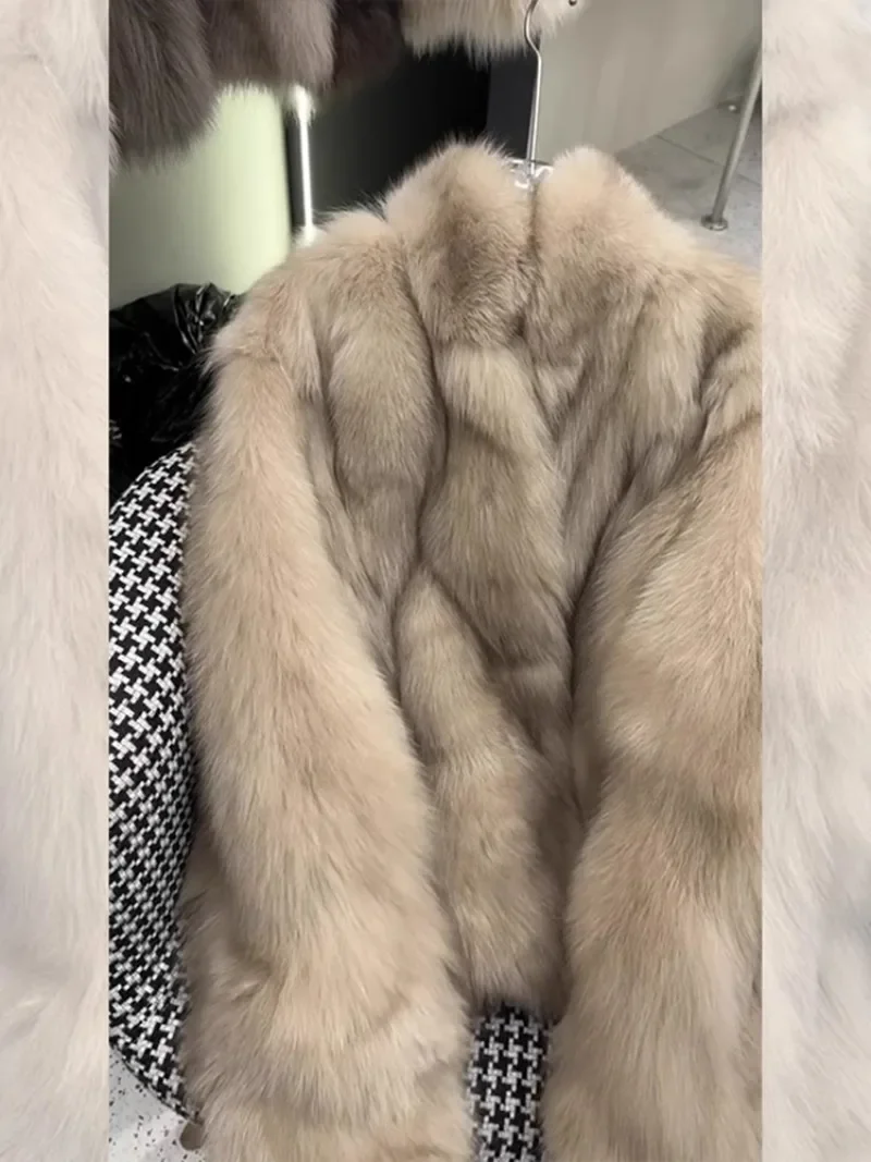 European 2025 Winter New Foreign Style Fashion Temperament Versatile High Sense Environmental Protection Fur Thick Coat Women