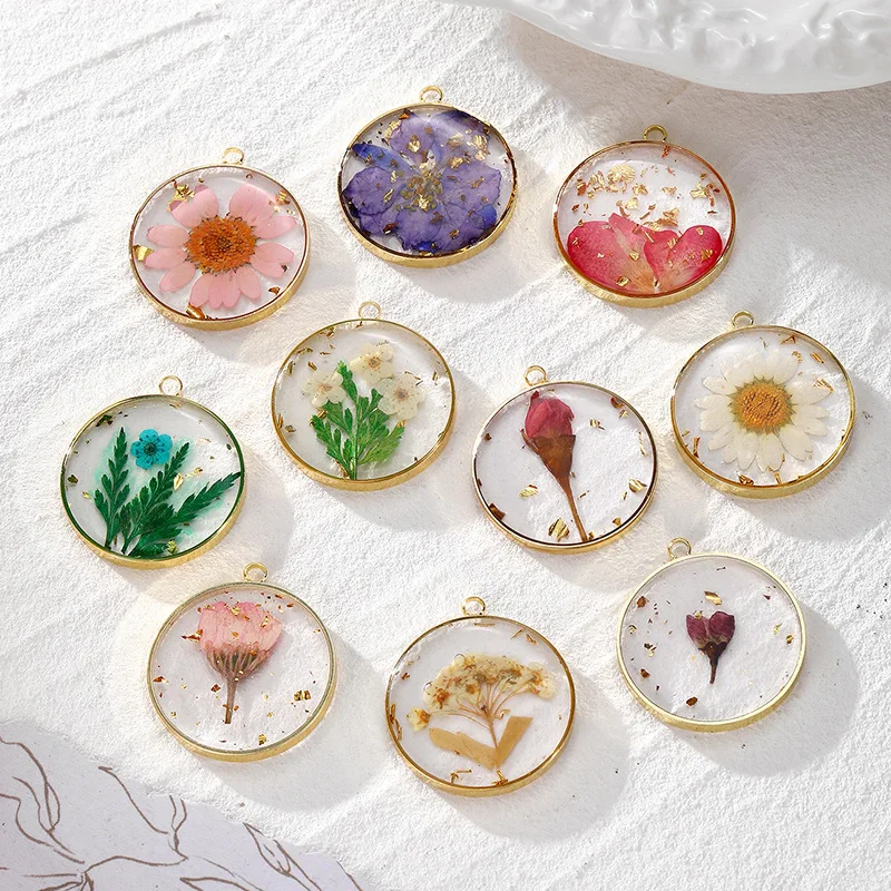 10pcs/lots Transparent Natural Dried Flower Charms Handmade Classic Round Flowers Pendant For Earring Keychain Diy Jewelry Makin