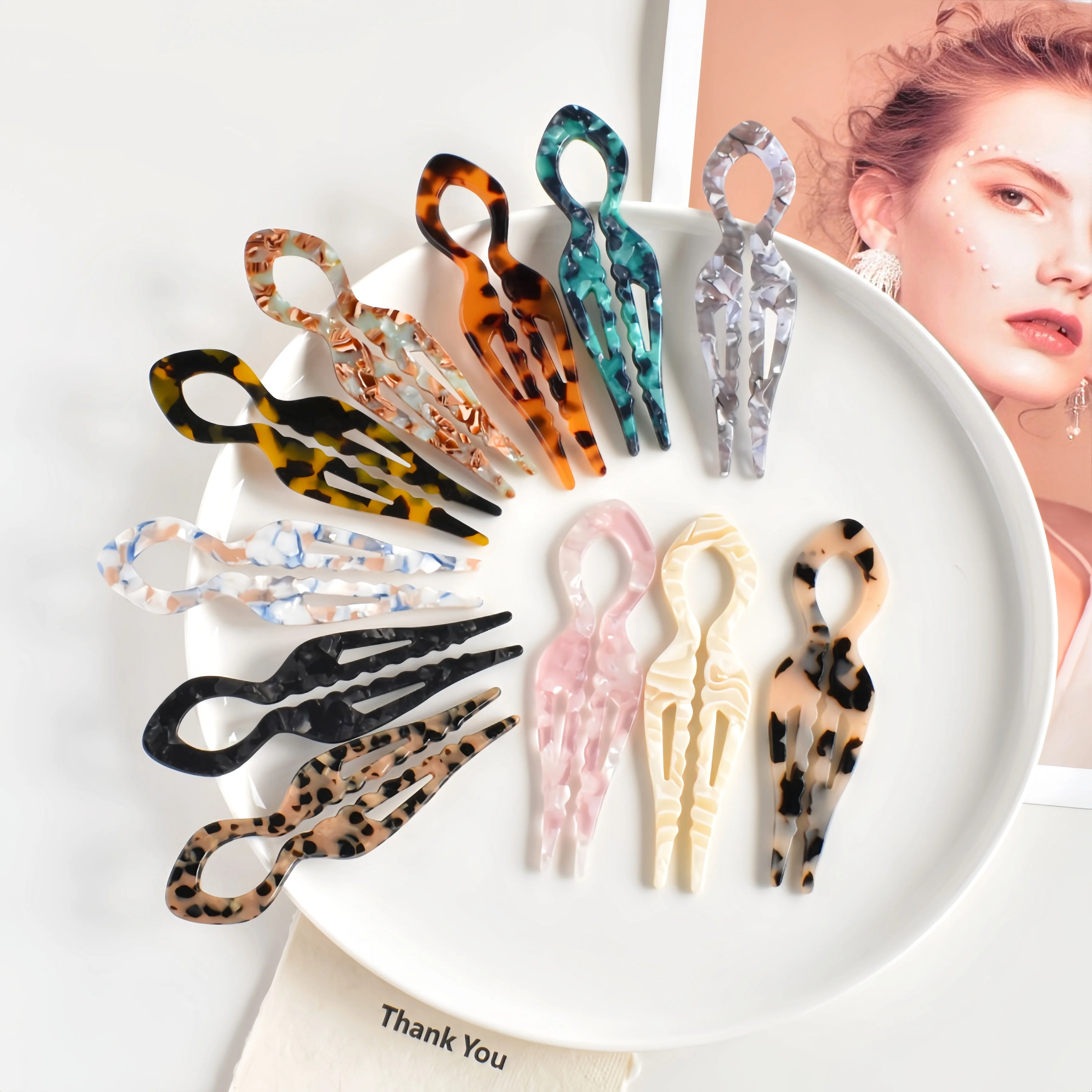 قطعة واحدة من دبوس الشعر على شكل ذيل السمكة الأكريليك على شكل حرف U - دبوس شعر فرنسي ملتوي - دبوس شعر كعكة كسولة - مناسب لجميع أنواع الشعر