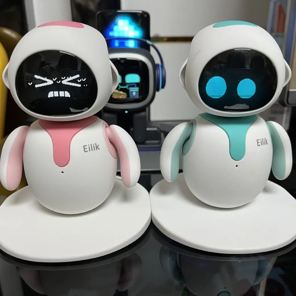 Intelligent tide play emotional voice interaction, interaction accompanies ai desktop pets