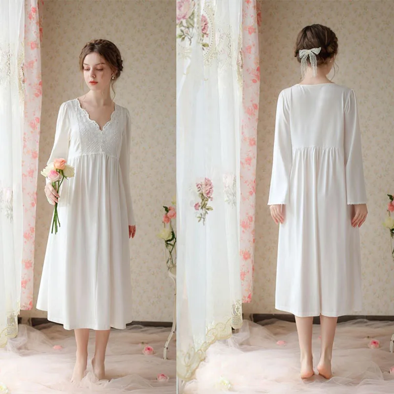 Autumn Cotton Night Dress Women Fairy Embroidery Lace Long Sleeve Loose Sleepwear Vintage Sexy V Neck Nighty Victorian Nightgown