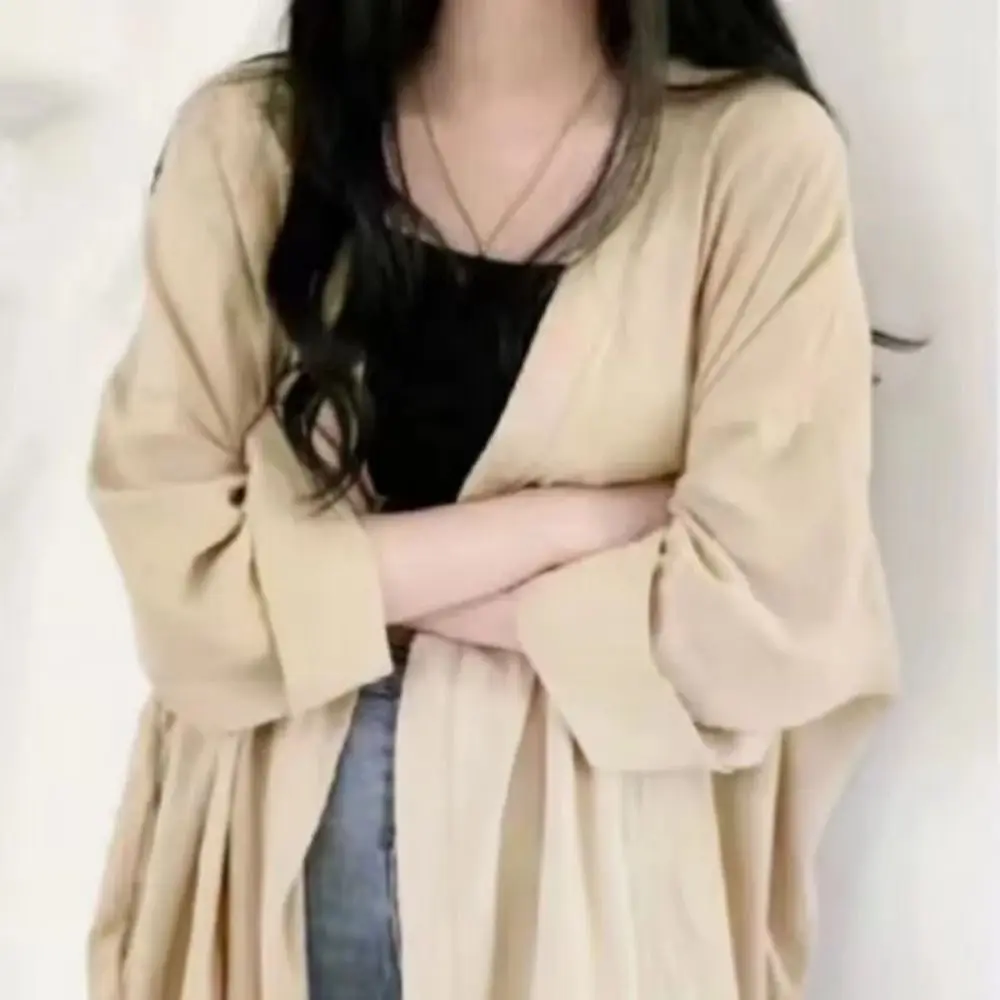 

Vintage Elegant Ethnic Style Tassel Shawl Thin Hollow Sunscreen Crochet Cardigan Retro Colorful Beach Scarf Outdoor