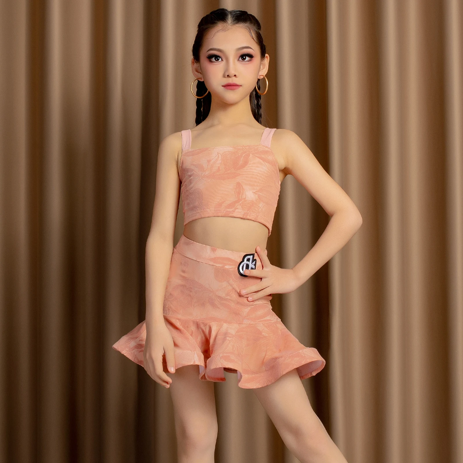 

New sets of children's Latin dance and cha-cha practice clothing for girls, performance costumes, denim,samba,bullfighting,rumba
