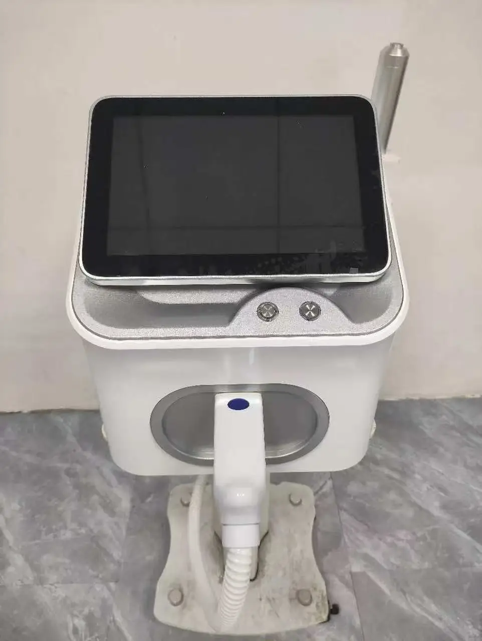 New Multifunctional All-In-One Skin Rejuvenation And Cleaning Device, Specialized For Commercial Beauty Salons