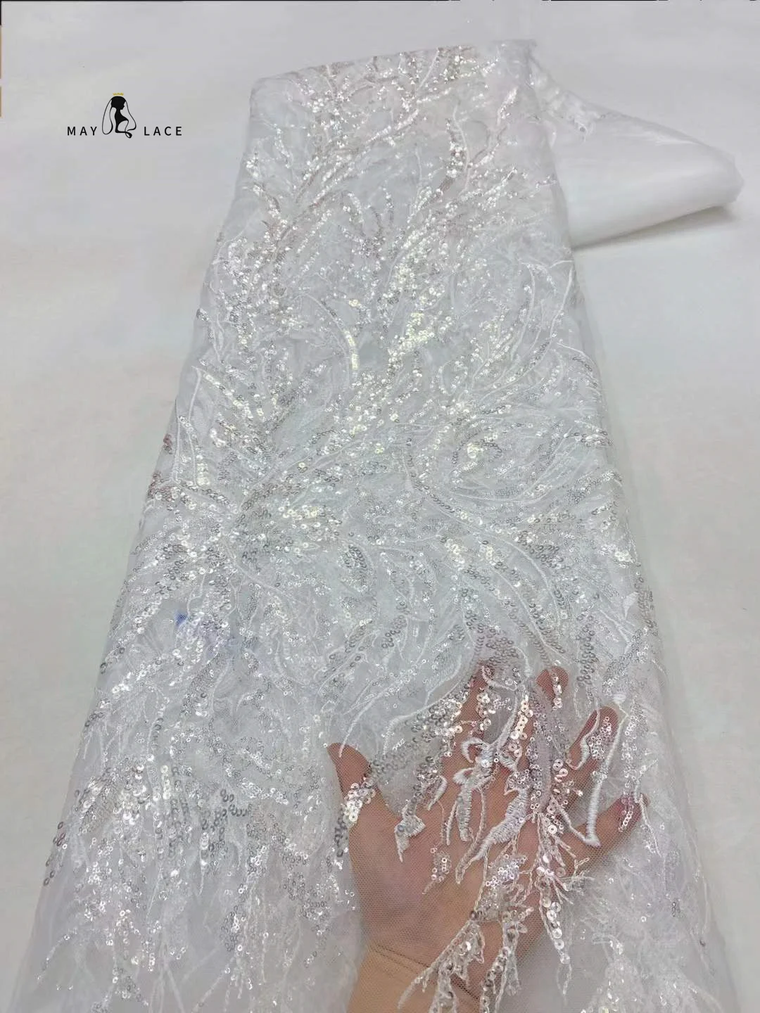 

White Luxury Nigerian Tulle Lace Fabric With Sequins 2025 Embroidery African French Lace Fabrics for Party Dress Wedding Women