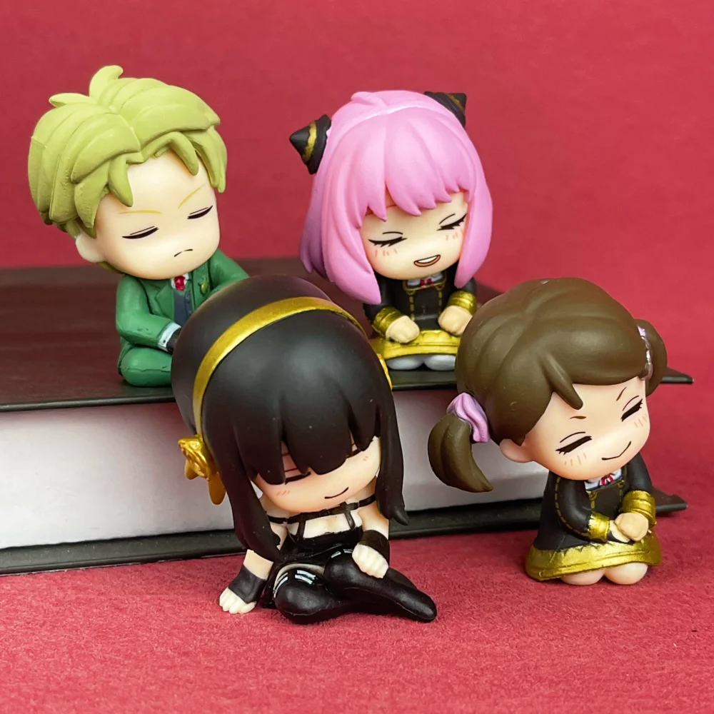 4 Stück süße SPY X FAMILY Figur Yor Figur Anime Loid Forger kleine Anya Schlafstatuen Hausdekoration Schreibtischzubehör Geschenk