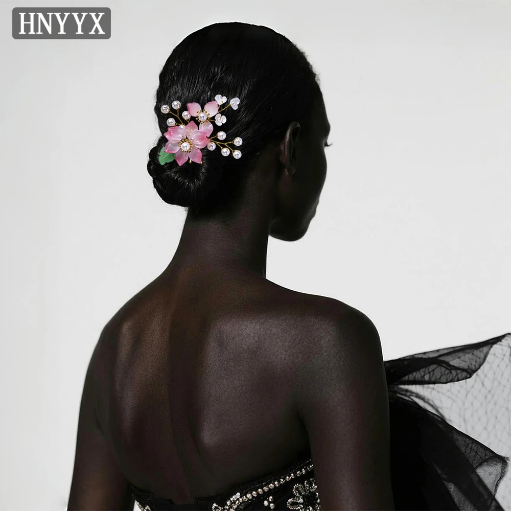 

HNYYX Wedding U-shaped Hair Clip for Women Pearl Crystal Flower Hairpin Bridal Hair Accessories Engagement Jewelry Headwear A397