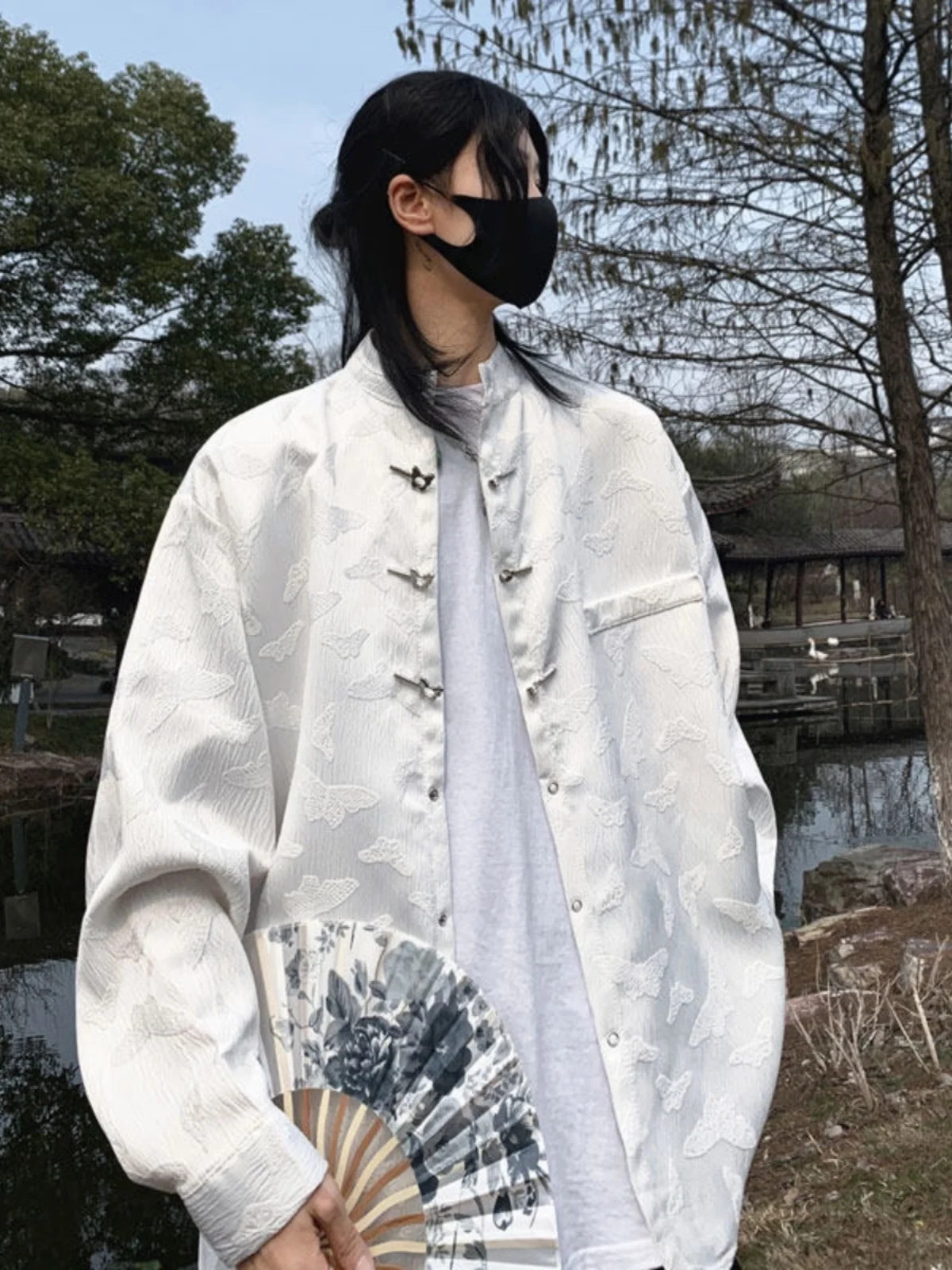 

New Chinese Sle Long Sve irt Men Summer Thin High ade Improved Tang Suit Jaet Couple Sle Bule irt