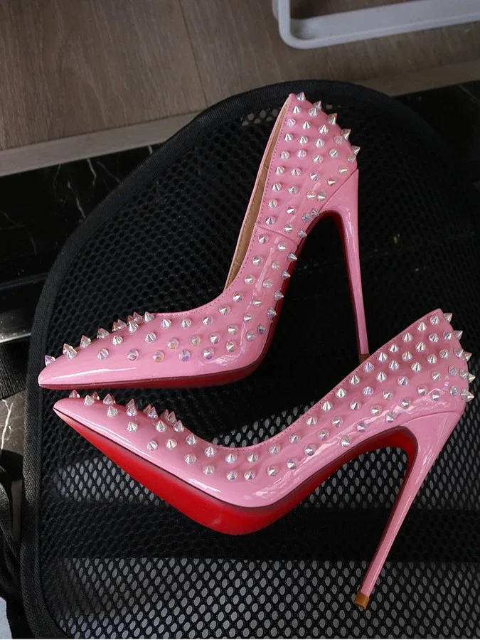 Pink studded high heels, fashionable, ultra shallow mouth, pointed toe, thin heel, hate sky, high punk style, 12CM