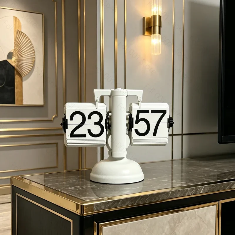 Retro Nordic Mechanical Flip Clock Minimalist Portable Desktop Automatic Page Turning Clock for Home Office