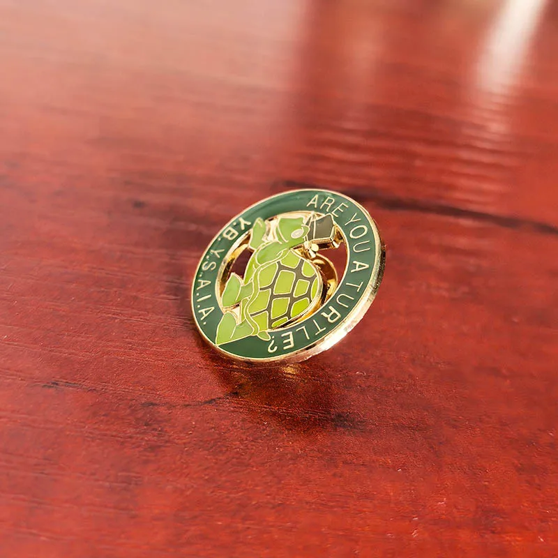 

10pcs Wholesale Round Shape Masonic Lapel Pin Brooch Green Enamel Pins Badges Are you a turtle Y.B.Y.S.A.I.A. Freemasonry