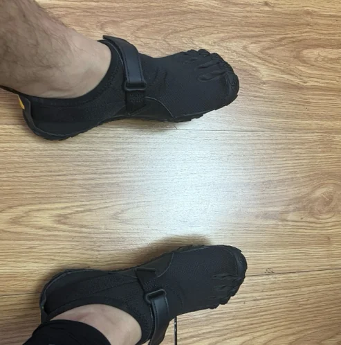 

Прогулочная обувь Прогулочная походная обувь Спортивная обувь на открытом воздухе Мужская спортивная обувь для тяжелой атлетики Нескользящая и износостойкая