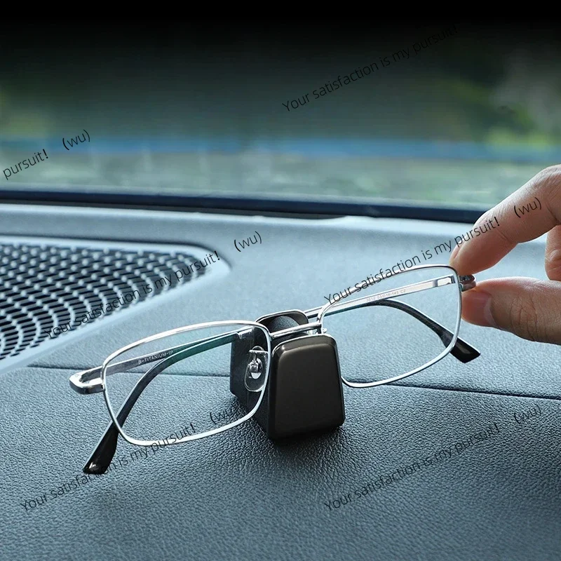 

Автомобильный держатель для очков, универсальный автомобильный органайзер для очков, подставка, самоклеящаяся подставка для очков на приборной панели автомобиля, защитный держатель для хранения