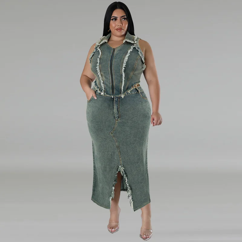 Women's Plus-size Denim Two-piece Suit. Spring Fashion New Sleeveless Fringe Zipper Top, Slit Hip Wrap Denim Half Body Skirts