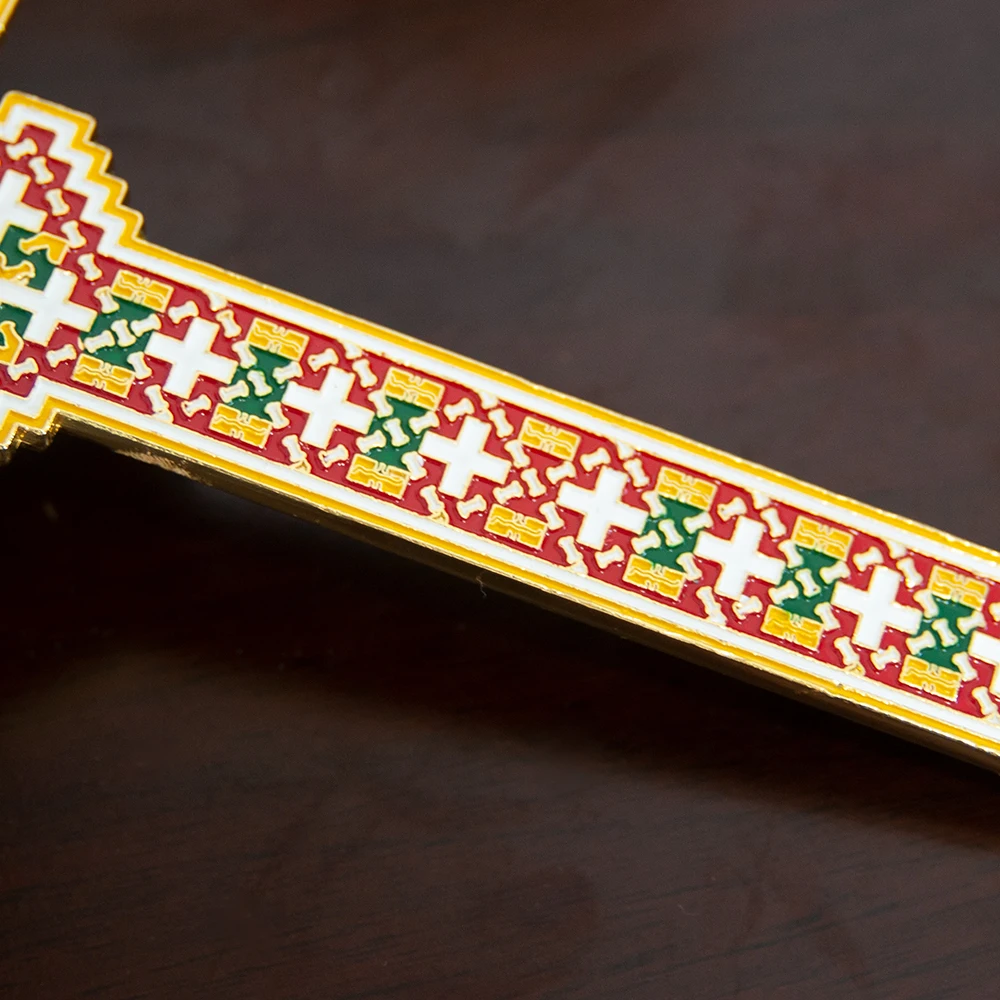 HTISOK Orthodoxes Handkreuz Jesus-Kreuz Segenskreuz aus Zinklegierung, vergoldet, Geschenk für Priester, Orthodoxes Kreuz – Detail 5