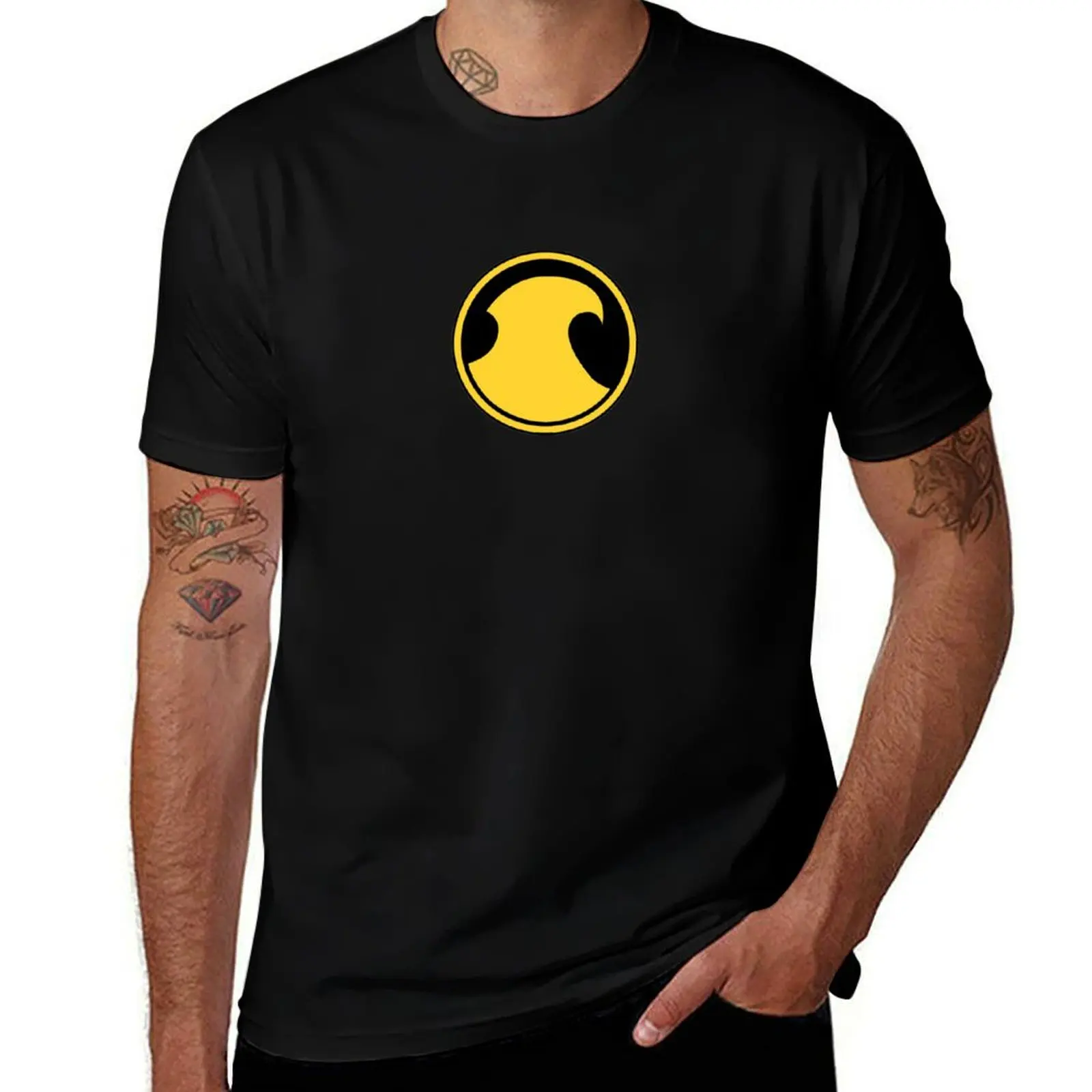 

Red Robin Symbol T-Shirt custom t-shirts for a boy summer clothes men t shirt