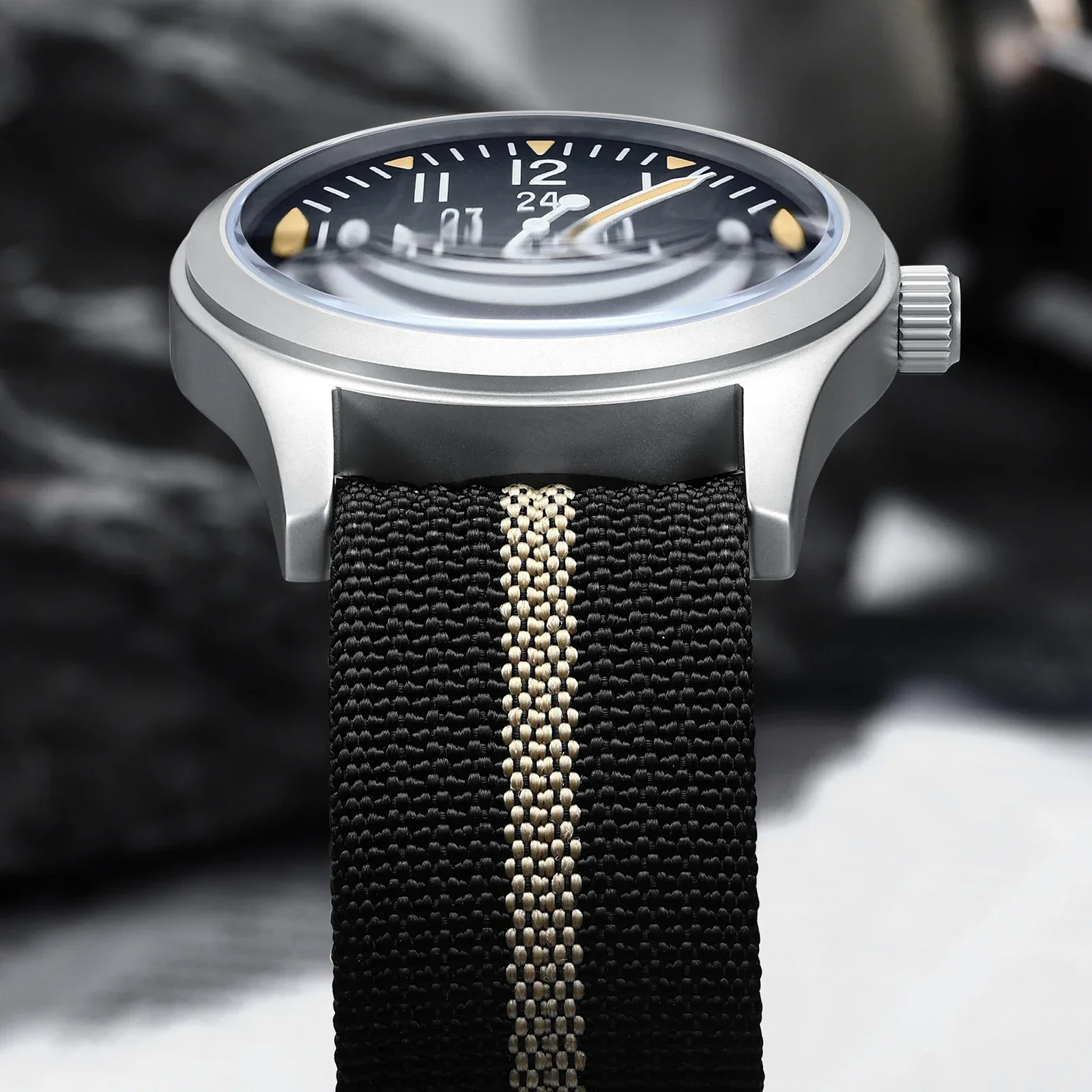 MILITREK 2025 جديد ساعة كوارتز رجالية VH31 ريترو عسكرية 37 مللي متر مقاوم للماء الياقوت الزجاج مضيئة الفولاذ المقاوم للصدأ Reloj Hombre