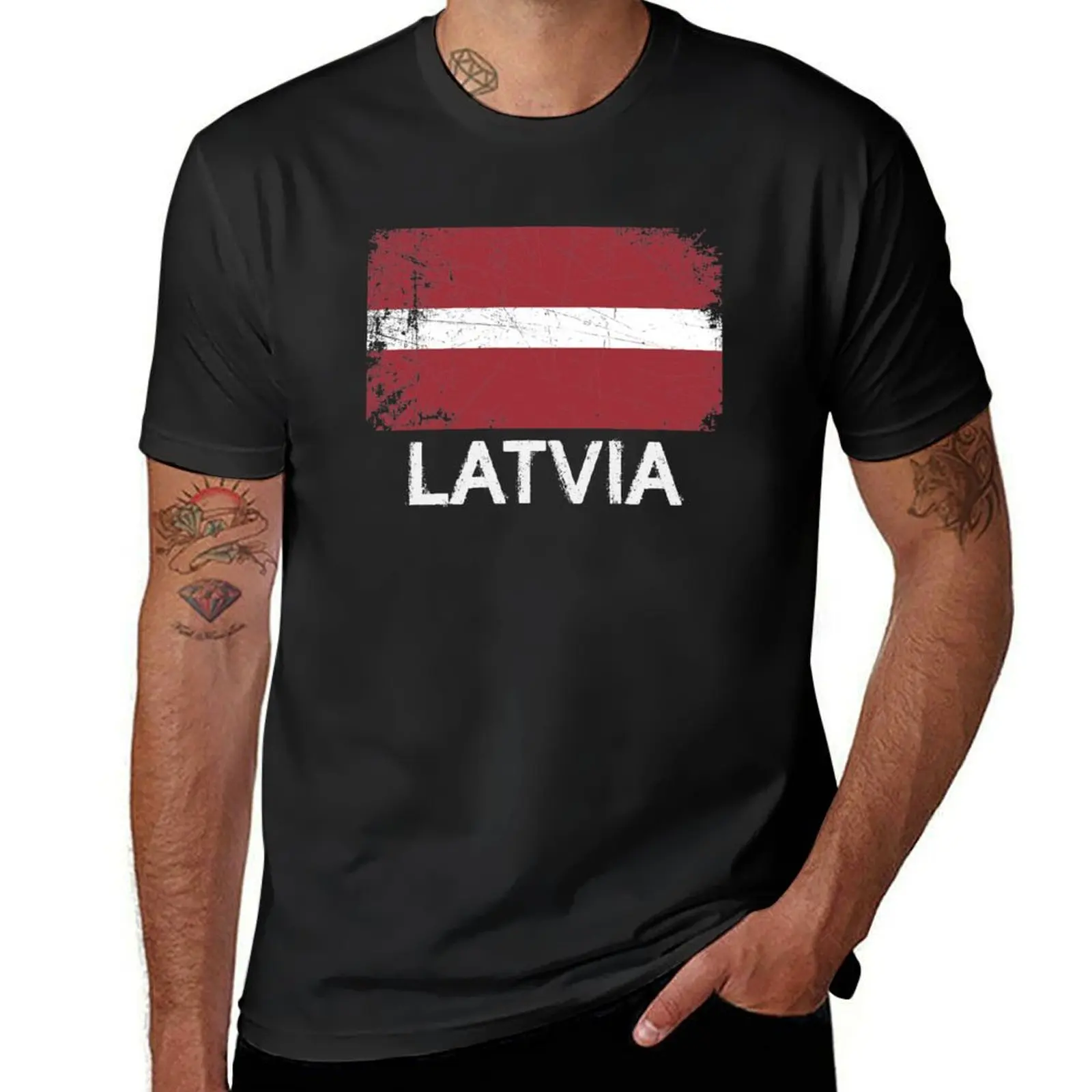 

Latvian Flag Design Vintage Made In Latvia Gift T-Shirt basketball graphic tees luxury designer vintage luxury clothes men