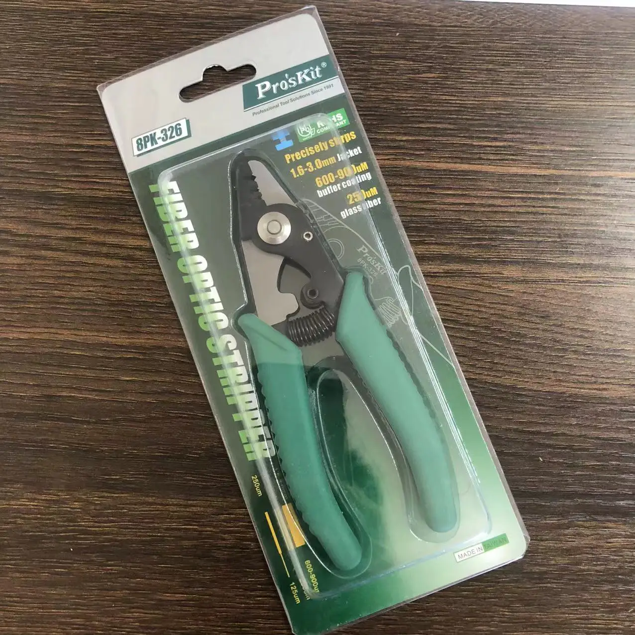 Free shipping Proskit 8PK-326 clamp stripping pliers 8PK-326 Tri-Hole Fiber Optical Stripper 8PK-326 FTTH FIber Wire stripper