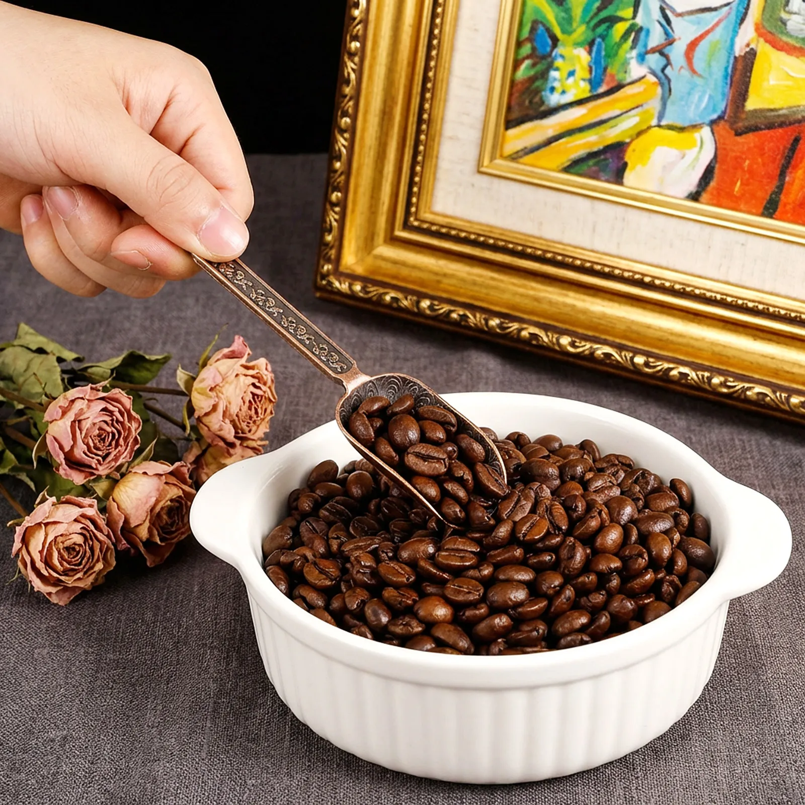 

Zinc Tea Scoop Sturdy Well Balanced Handle Vintage Royal Style Tea Shovel Coffee Bean Scooper Measuring Spoon