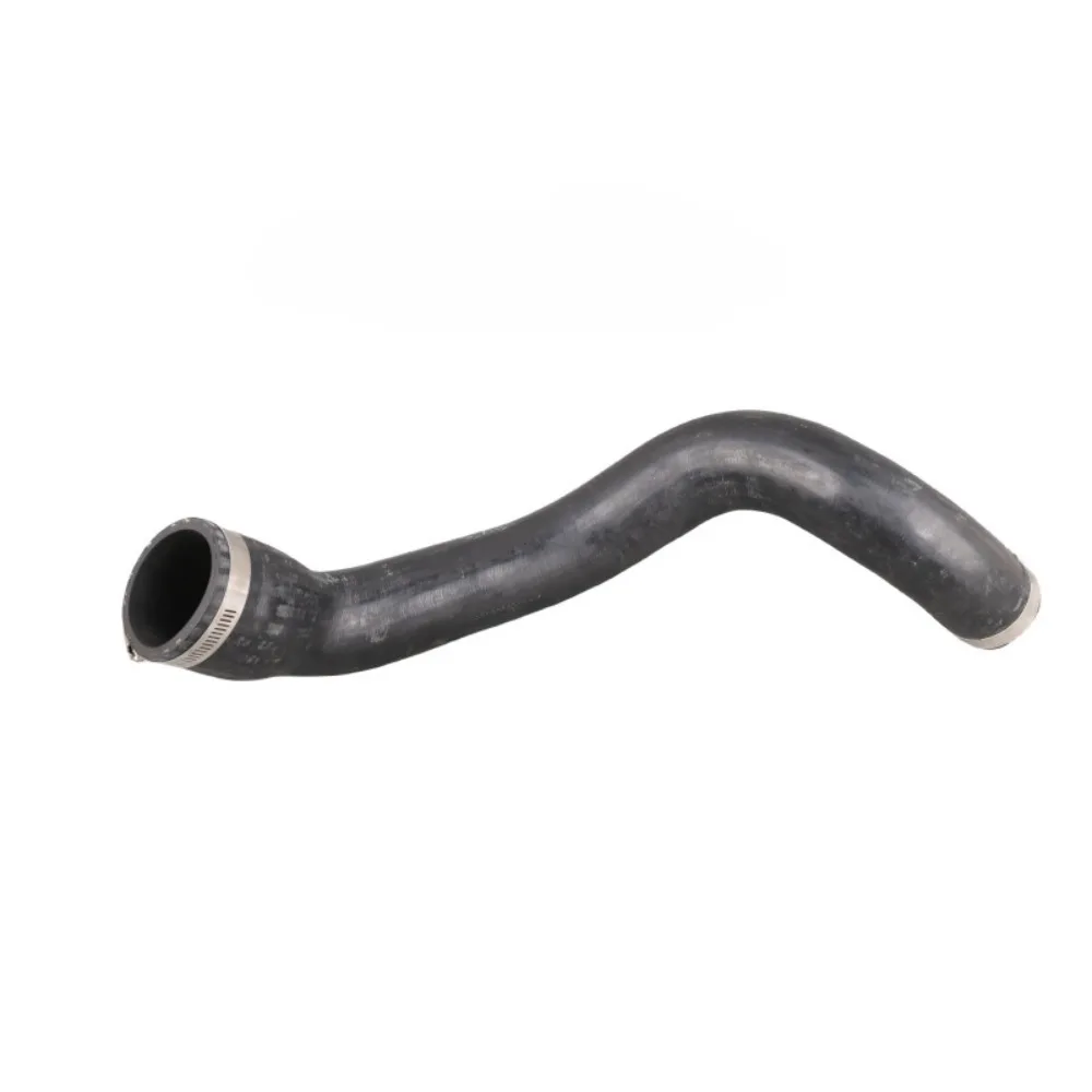 1PC 30636613 Turbine Intercooler Hose for Volvo XC70 S80