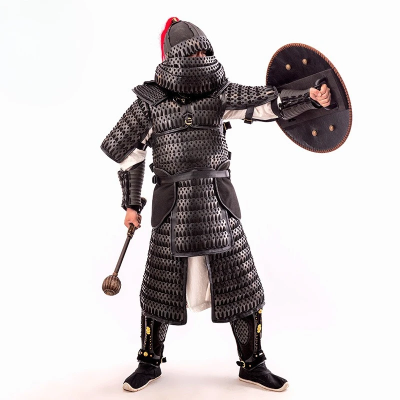 Film and television use armor to shoot various props and weapons
