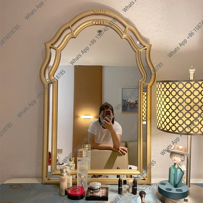 Retro decorative mirror background wall wall hanging  with lamp special-shaped enigma mirror  makeup  with lamp carved mirror