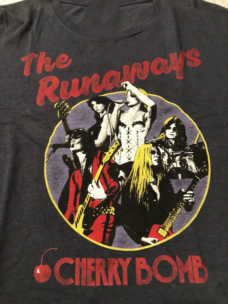 The Runaways Band Gift For Fan S to 5XL T-shirt Summer cotton luxury brand retro oversizedAnime Graphic T-shirts for Men Clothin