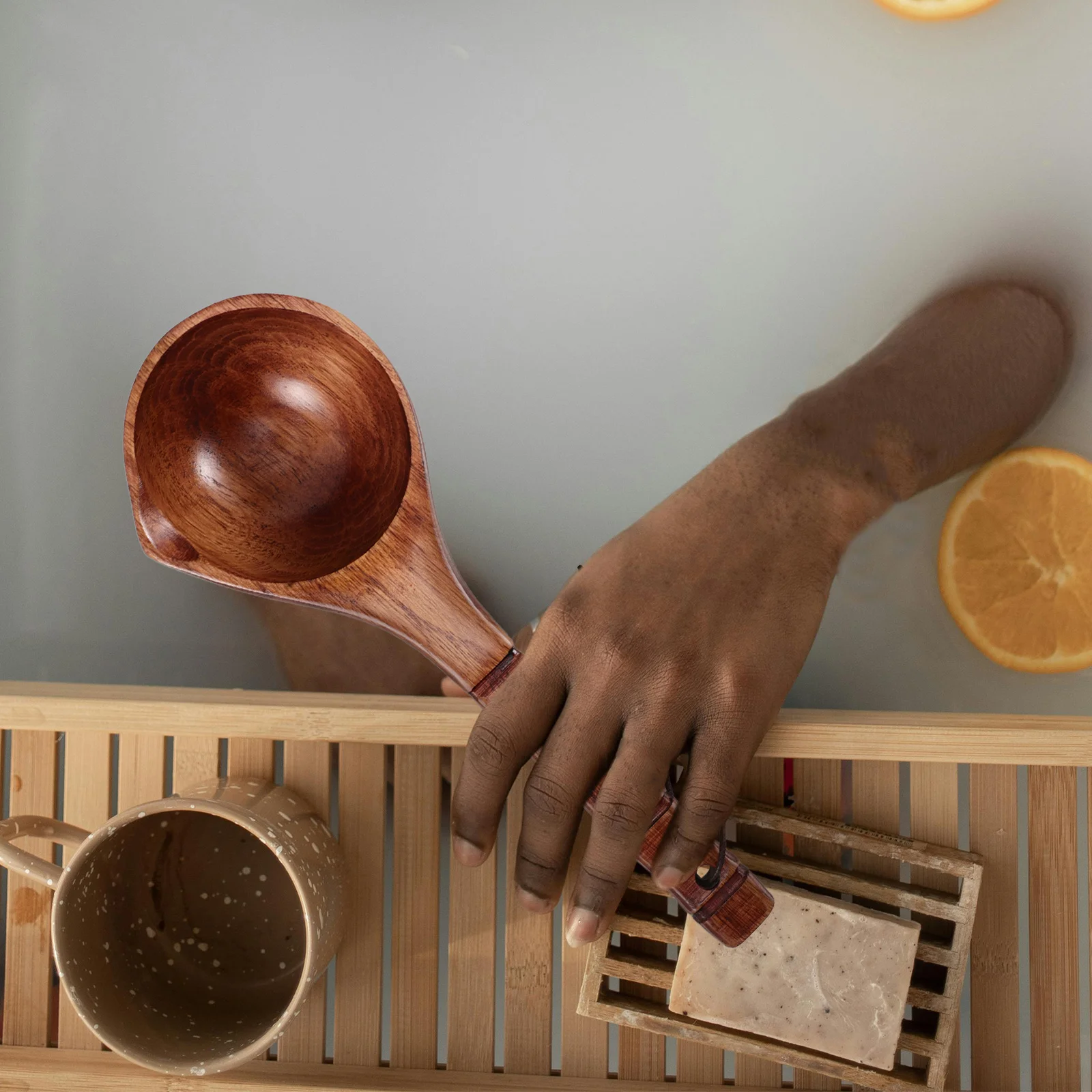 

Wooden Water Scoop Long Handle Bath Ladle Traditional Chinese Style For Home Garden Sauna Use Comfortable Grip Durable