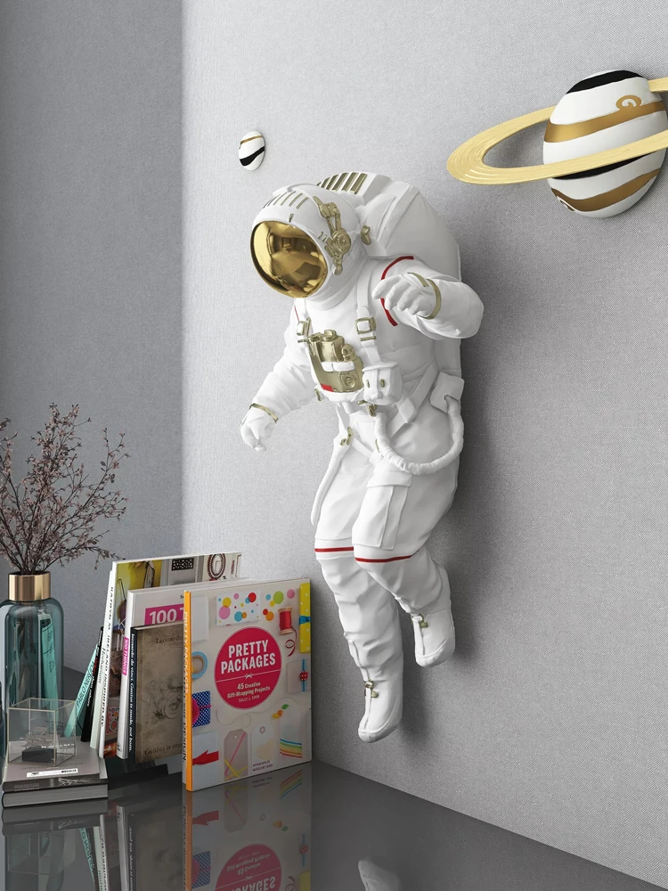 Imagem -04 - Nórdico Astronauta Estátuas Wall Decor Sala de Estar tv Fundo Pingente Hotel Decorações Quarto Infantil