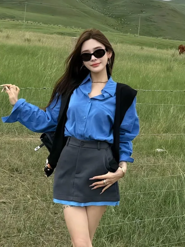 

Комплект из рубашки с длинными рукавами и полуюбки цвета Кляйн синий для ранней осени, женская мода в корейском стиле, с высокой талией, для повседневной носки, три предмета.