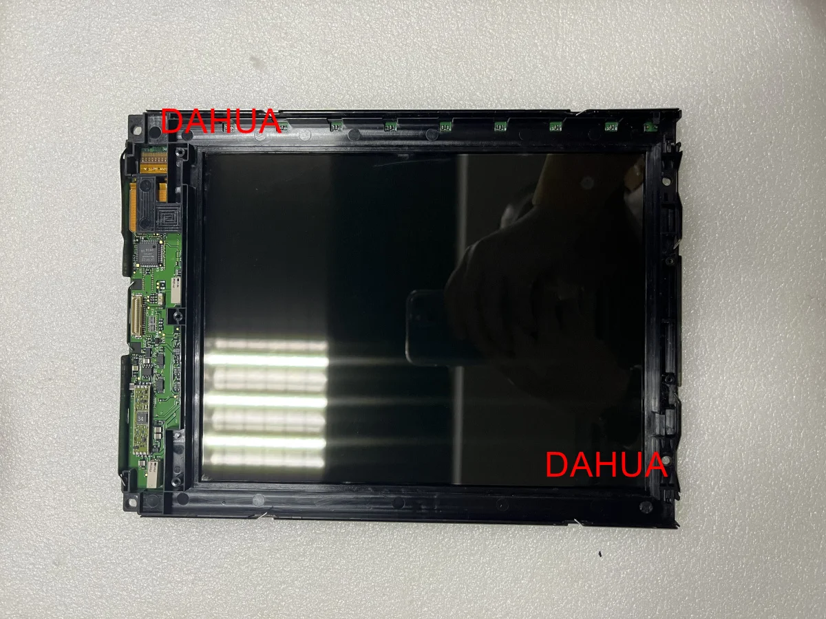 LQ104V1DC41 10.4INCH INDUSTRIAL LCD SCREEN WITHOUT BACKLIGHT 100% TESTED