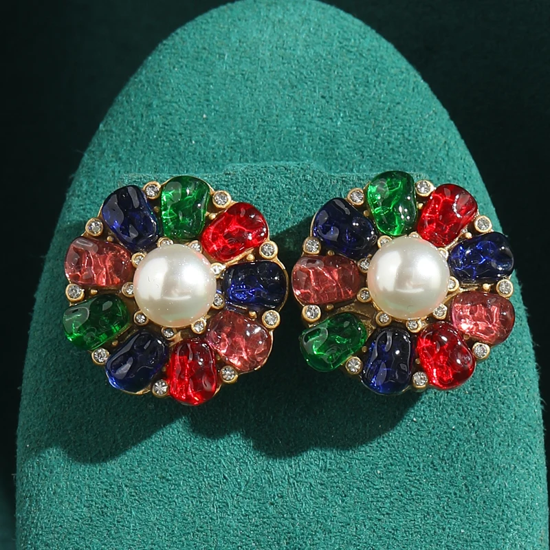 

Vintage Colorful Glass Petals Flower Earrings Pearl Stud Wedding Accessories Luxury Designer Woman High Quality Jewelry 2025