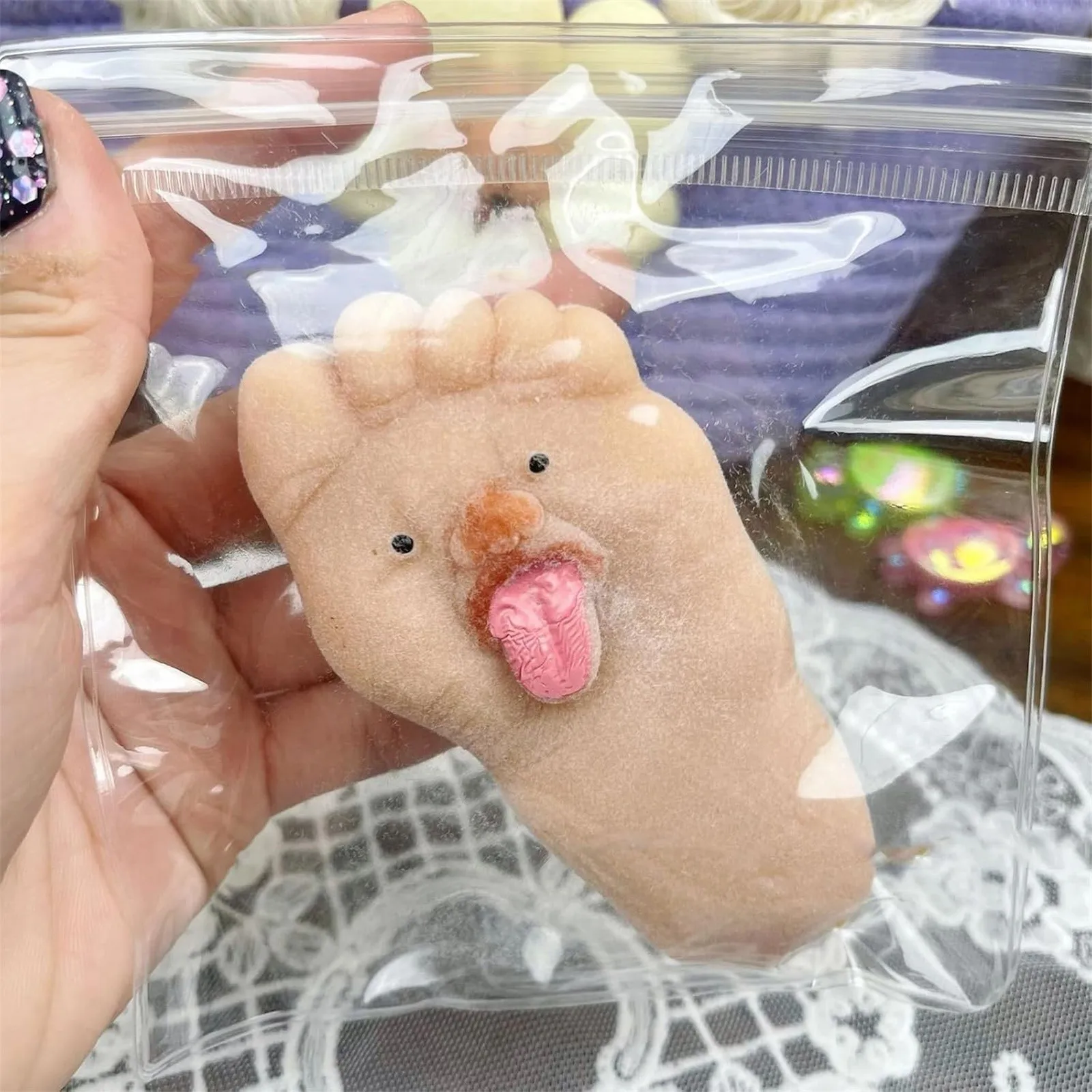 Lengua que se pega los pies grandes, juguetes para exprimir, novedosas habilidades de descompresión de silicona suave, rebote lento, expresión divertida, regalo para niños