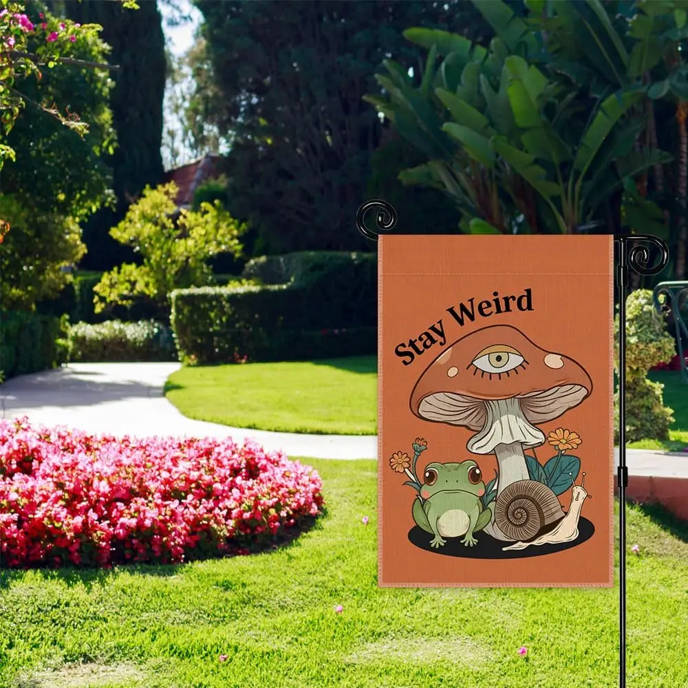 Stay Weird Funny Garden Flag, Double Sided Yard Outdoor Farmhouse Lawn Porch Decor, Groovy Magic Mushrooms & Cute Frog F IIK yyi