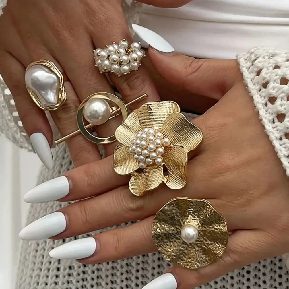 DIEZI 5style Bohemian Strand Urlaub Stil Blume Knuckle Ringe Für Frauen Vintage Barock Imitation Perle Quaste Offenen Gelenk Ring