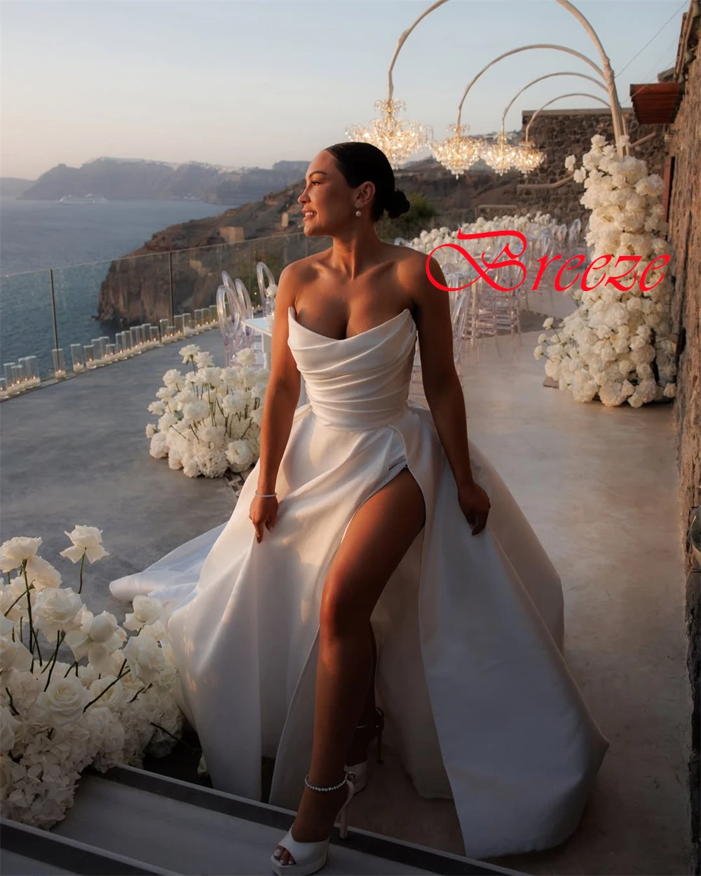 تخصيص جودة عالية فستان الزفاف الساتان الأبيض رائعة حمالة أكمام أثواب الزفاف قطار مصلى فستان عارية الذراعين