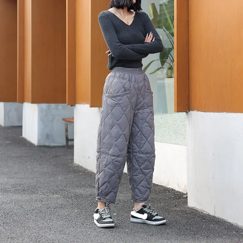 Pantalones Haren elásticos de cintura alta para mujer, forro polar de bolsillo sólido elegante y cálido, pantalones de algodón sueltos versátiles de plumón, moda de invierno, nuevo