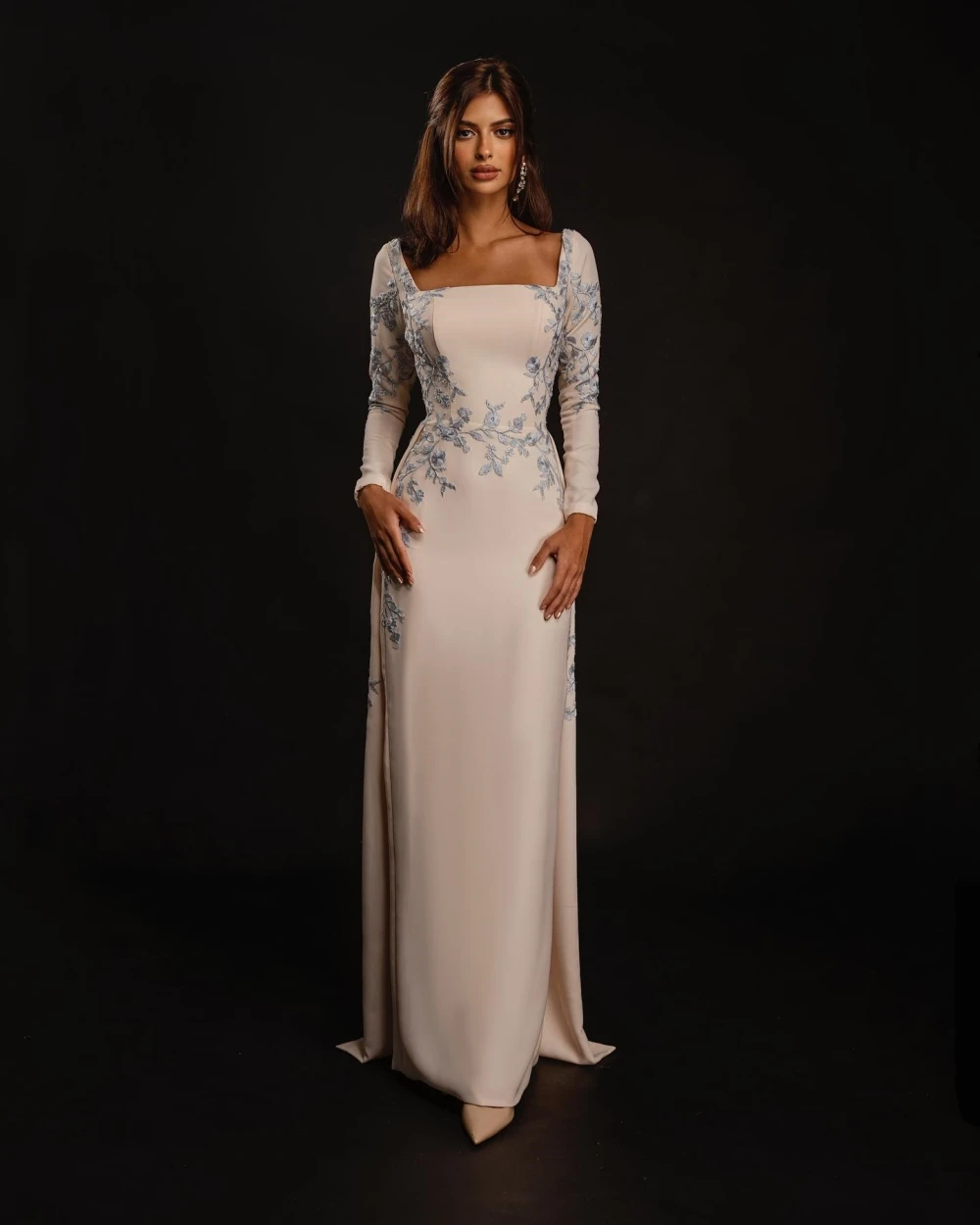 Customized Ball Prom Dresses Exquisite Square Sheath Evening Embroidery Flower Vertically S Formal Occasion Gown فساتين كوكتيلفس