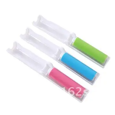 

Portable Mini Carry-On Sticker Roller Brush - Washable Sticky Folding Plastic Tool for Home Cleaning And Organization