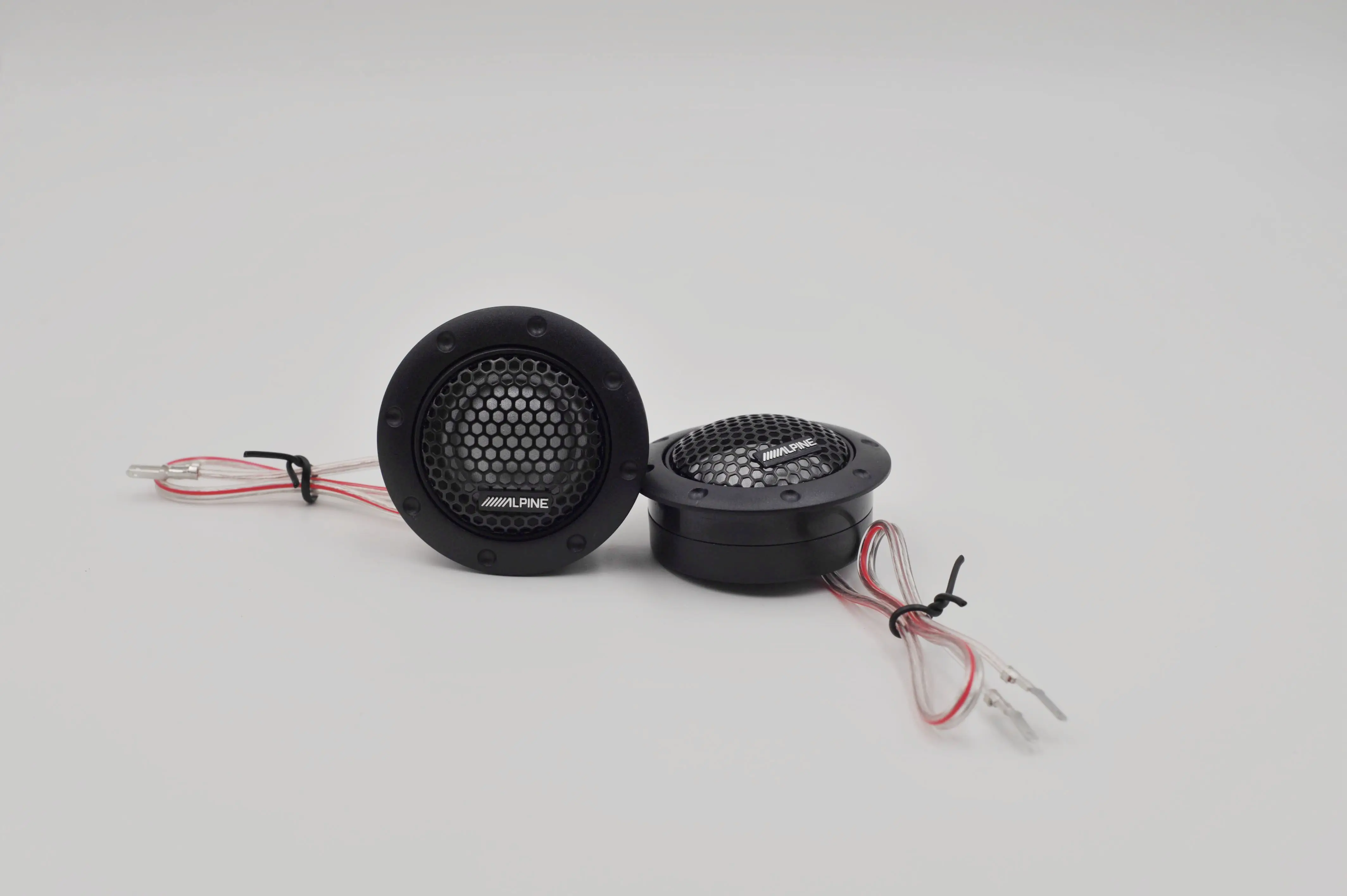 2PCS ALPINE S30 Car Stereo Speakers Music Soft Dome Balanced Car Tweeters 180W Car Audio Silk Film Speaker Boxes High-Pitche