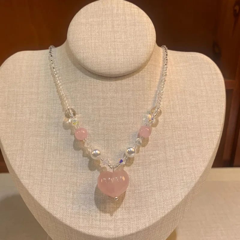 Crystal Necklace Powder Crystal Love Fart Pendant Clavicle Chain Light Luxury Versatile Three-dimensional Powder Crystal Neck