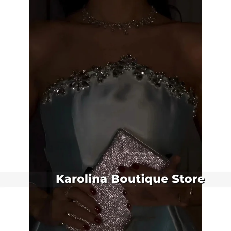 فساتين سهرة فاخرة للنساء 2025 أزرق سماوي من الساتان بفتحة جانبية عمود ثوب مسائي طويل ثنيات مطرز بحجر الراين فستان الحفلات