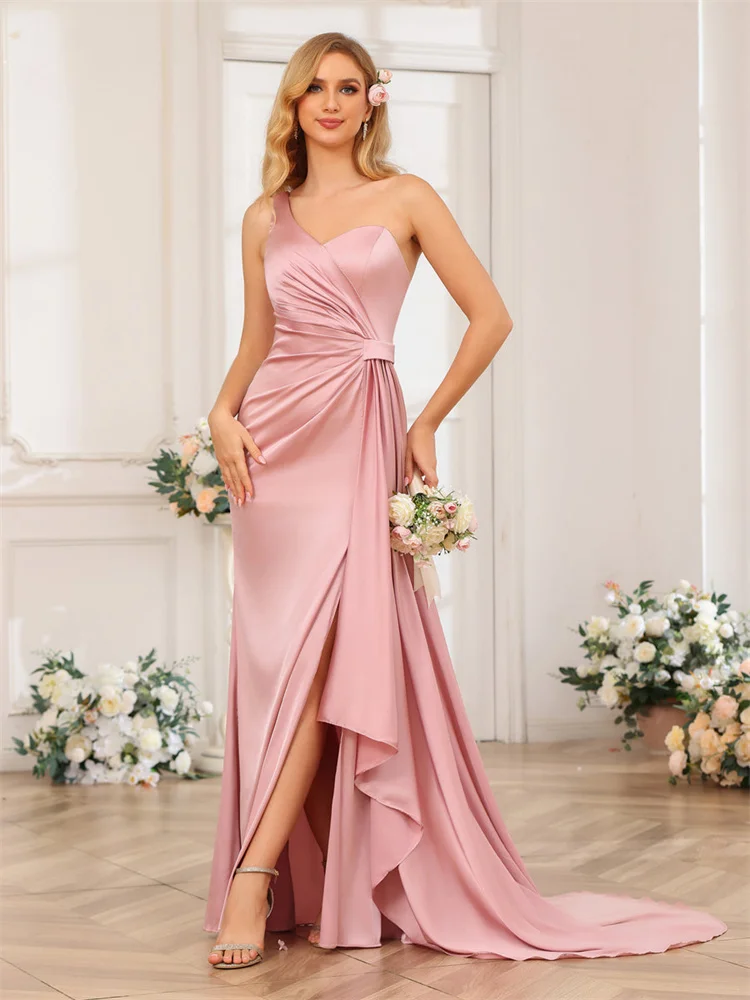 Neuankömmling One-Shoulder ärmellose Scheide Seide Satin Brautjungfer Kleid Split Side Open Back Reiß verschluss Kleider für Hochzeits gäste 2024