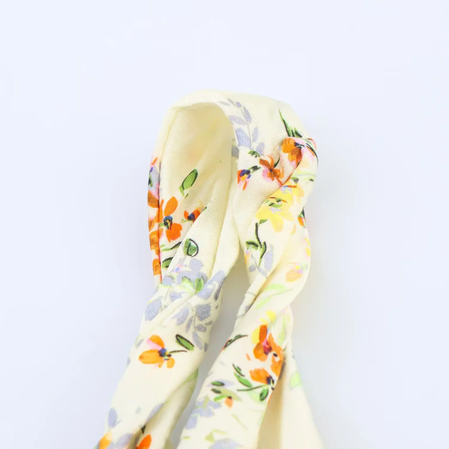 2025 Letnie nowe damskie sukienki z nadrukiem o fakturze satynowej Sukienki damskie w stylu vintage w kwiaty Modne i eleganckie