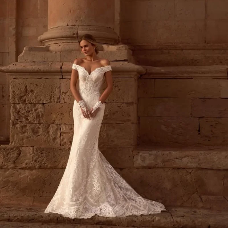 white fishtail Wedding Dresses The corset is embroidered glitter beading decal off-shoulder Bridal Gowns multi-layer Made
