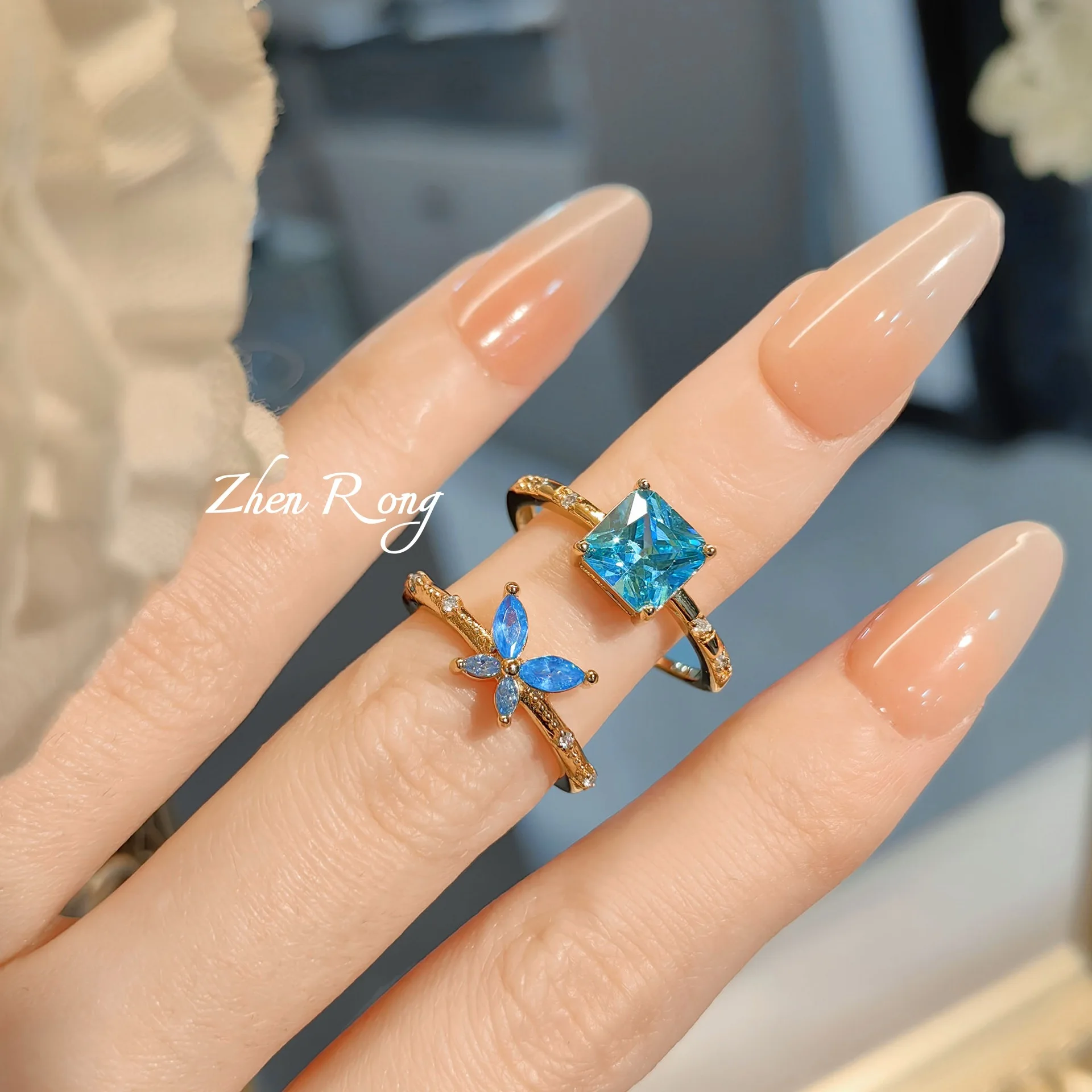 anel-borboleta-kaivy-fashion-com-diamante-azul-gelo-simples-anel-de-luxo-princesa-com-diamante-azul-salgado-pequeno-quadrado